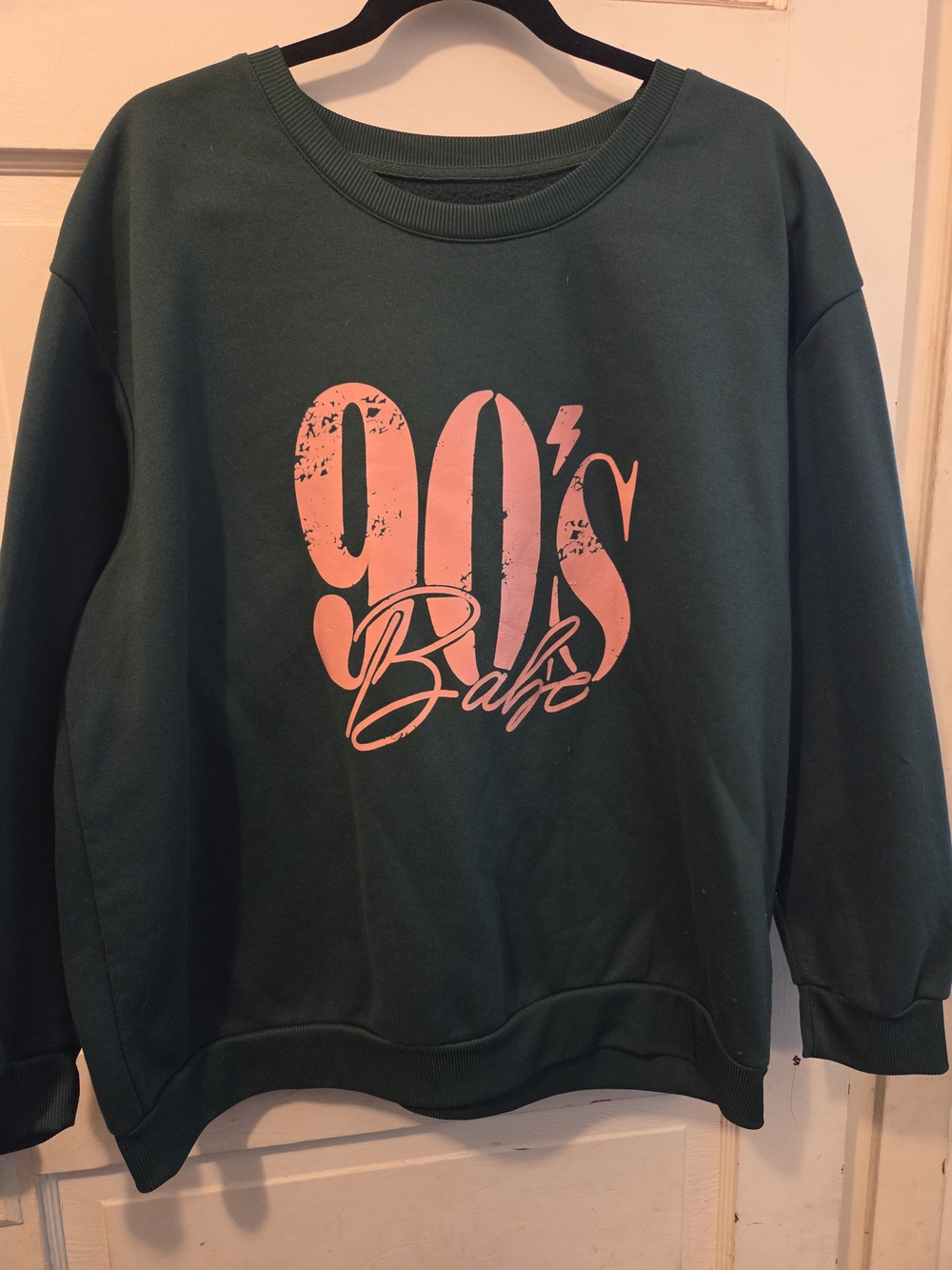 SHEIN Dark Green Sweatshirt with Pink "90's Babe" Graphic